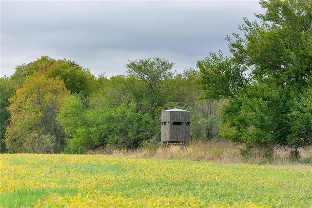 000 SE Virginia Road, Kincaid, KS 66039