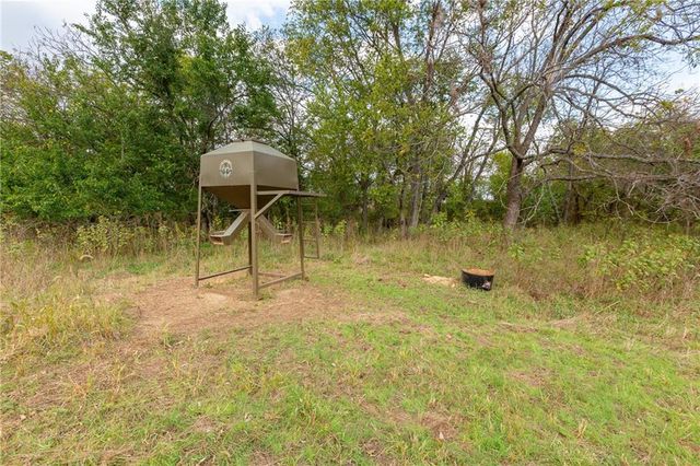 000 SE Virginia Road, Kincaid, KS 66039