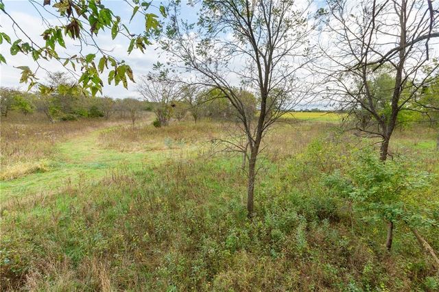 000 SE Virginia Road, Kincaid, KS 66039
