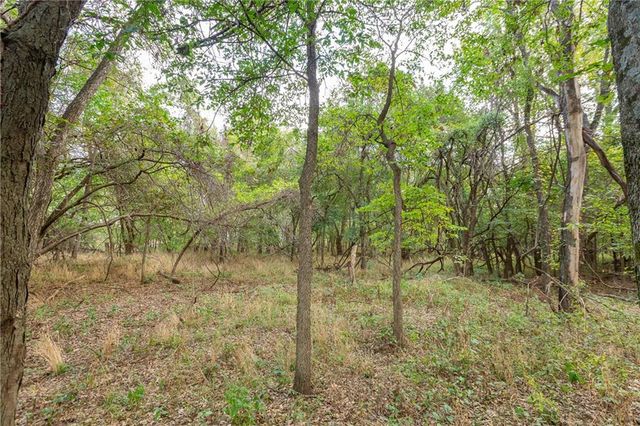 000 SE Virginia Road, Kincaid, KS 66039