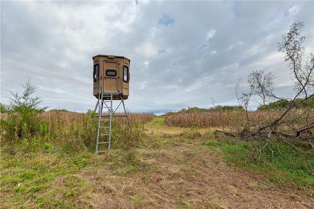 000 SE Virginia Road, Kincaid, KS 66039