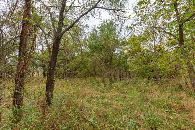 000 SE Virginia Road, Kincaid, KS 66039