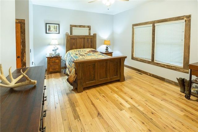 000 SE Virginia Road, Kincaid, KS 66039