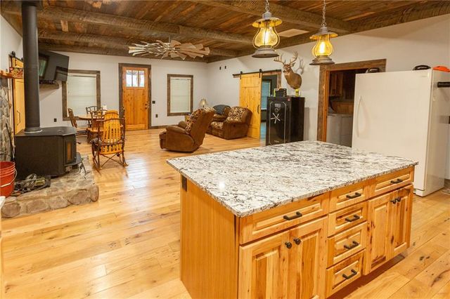 000 SE Virginia Road, Kincaid, KS 66039