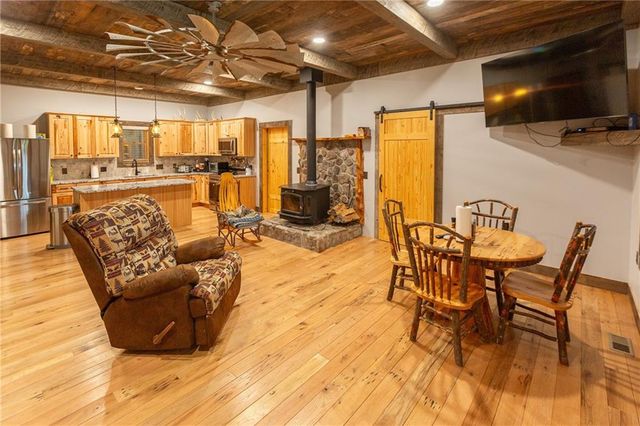 000 SE Virginia Road, Kincaid, KS 66039