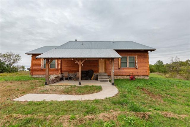 000 SE Virginia Road, Kincaid, KS 66039