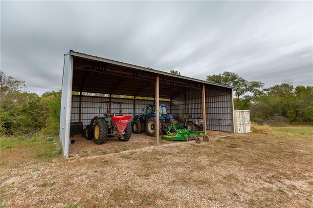 000 SE Virginia Road, Kincaid, KS 66039