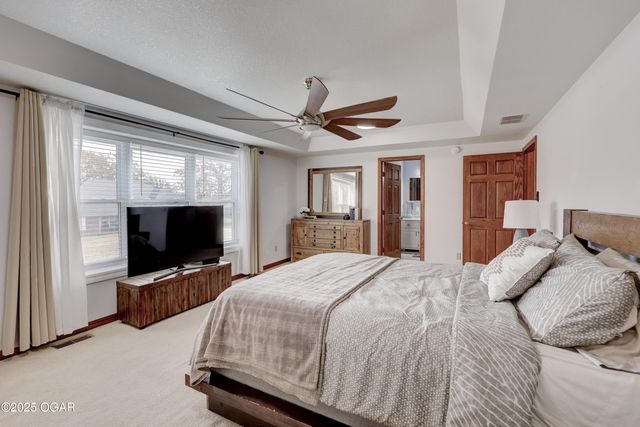 2902 N Michigan Avenue, Joplin, MO 64801