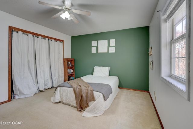 2902 N Michigan Avenue, Joplin, MO 64801