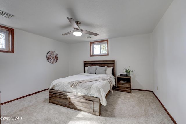 2902 N Michigan Avenue, Joplin, MO 64801