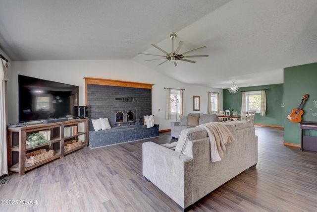 2902 N Michigan Avenue, Joplin, MO 64801