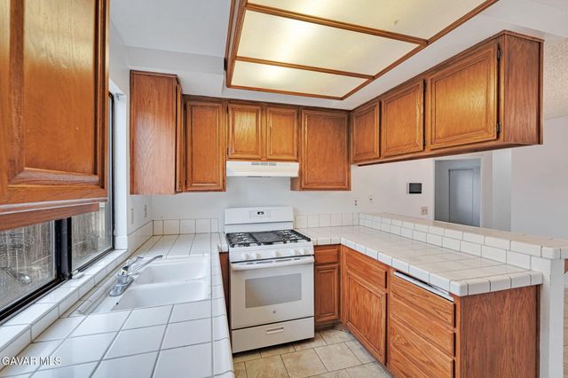 2021 Buckwheat Avenue, Rosamond, CA 93560