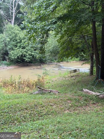 329 RIVERBEND Drive, Royston, GA 30662