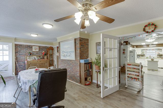 329 RIVERBEND Drive, Royston, GA 30662