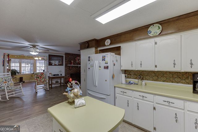 329 RIVERBEND Drive, Royston, GA 30662