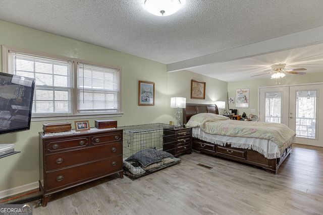 329 RIVERBEND Drive, Royston, GA 30662