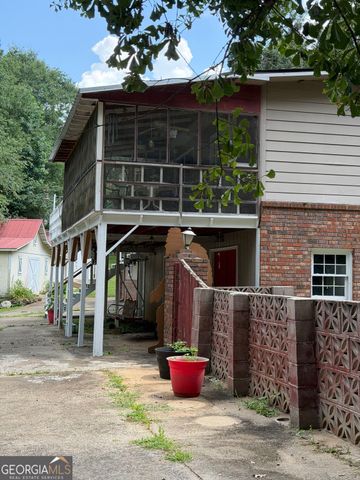 329 RIVERBEND Drive, Royston, GA 30662