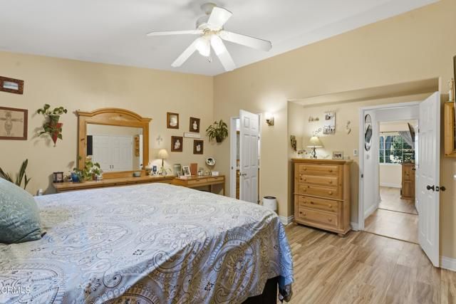 23508 Canzonet Street, Woodland Hills (los Angeles), CA 91367