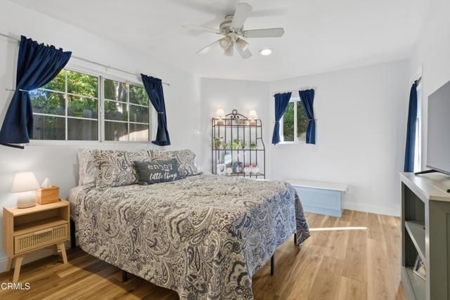 23508 Canzonet Street, Woodland Hills (los Angeles), CA 91367