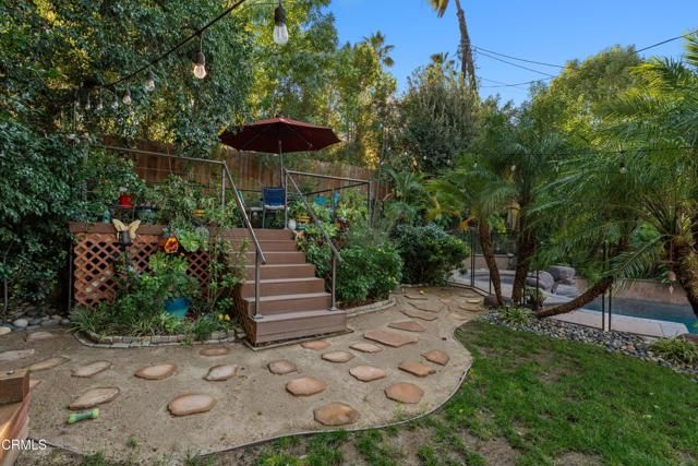 23508 Canzonet Street, Woodland Hills (los Angeles), CA 91367