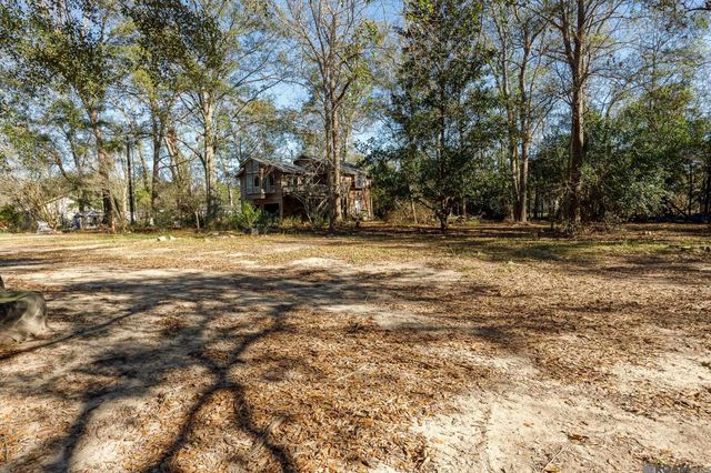 43054 Weber City Rd, Gonzales, LA 70737