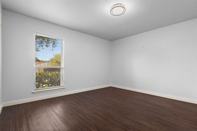 1007 Elk Grove Drive, Richardson, TX 75081