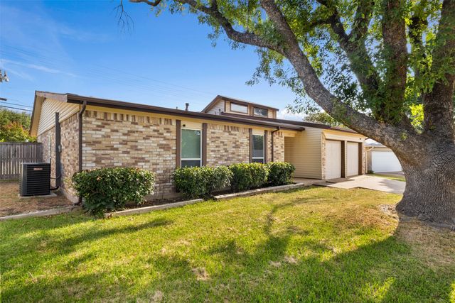 1007 Elk Grove Drive, Richardson, TX 75081