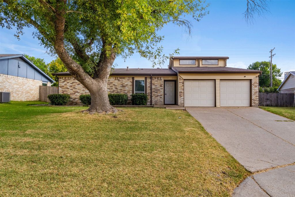 1007 Elk Grove Drive, Richardson, TX 75081