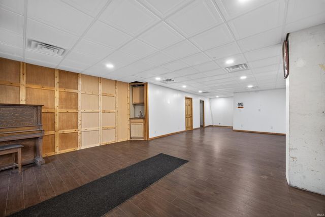 708 15th Street, Bedford, IN 47421