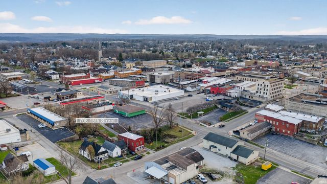 708 15th Street, Bedford, IN 47421