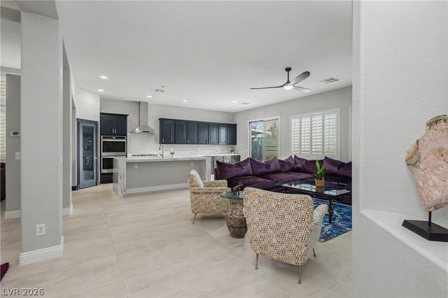 7126 Spindle Berry Street, Las Vegas, NV 89131