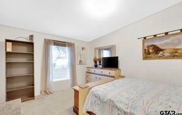 5029 Woodcastle, Chandler, TX 75758