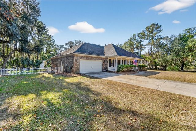 7478 Belfast Keller Road, Richmond Hill, GA 31324