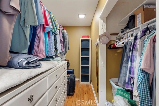 2213 Knoxville Avenue, Long Beach, CA 90815