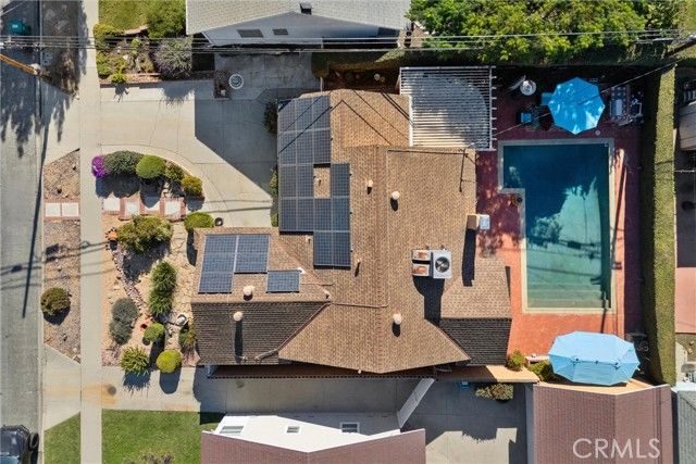 2213 Knoxville Avenue, Long Beach, CA 90815