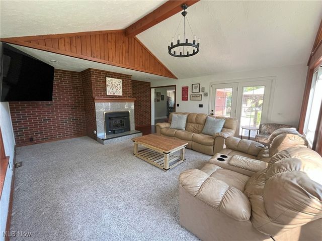 3015 Rockefeller Road, Willoughby Hills, OH 44092