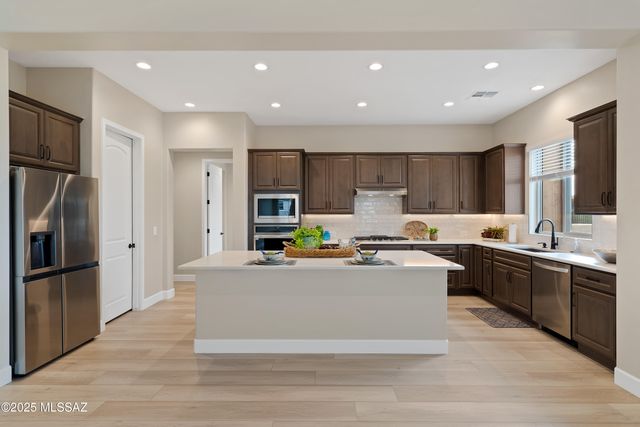 61935 E Acadia Lane, Oracle, AZ 85623