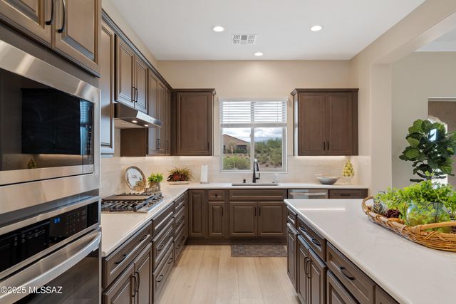 61935 E Acadia Lane, Oracle, AZ 85623