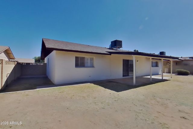 3601 W COUNTRY GABLES Drive, Phoenix, AZ 85053