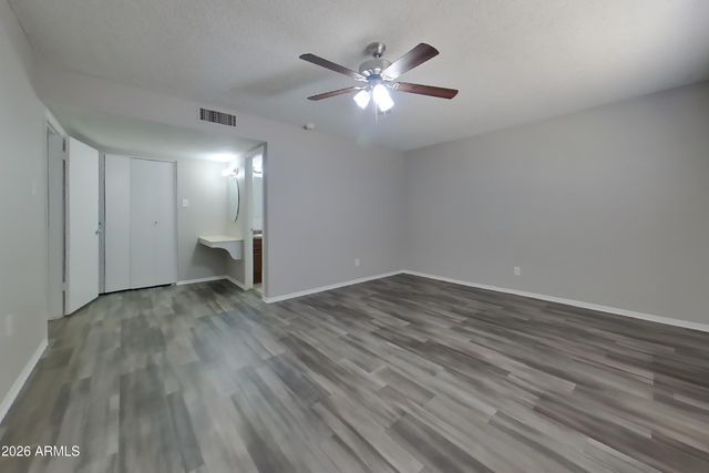 3601 W COUNTRY GABLES Drive, Phoenix, AZ 85053
