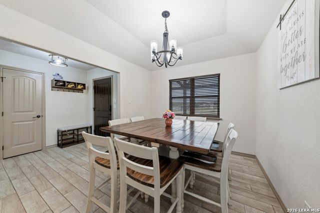 317 HONEYSUCKLE LN, La Vernia, TX 78121