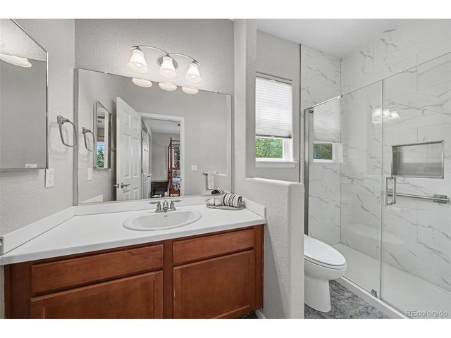 1975 Fairway Pointe Dr, Erie, CO 80516