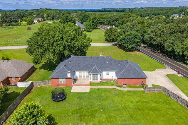 11505 Springridge Drive, Fort Smith, AR 72916