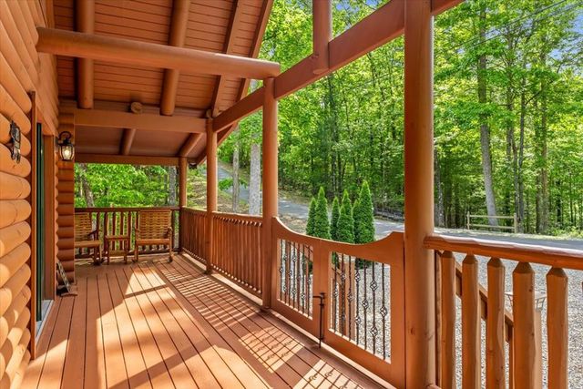 273 Ridgewood Drive, Murphy, NC 28906