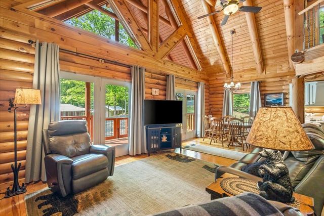 273 Ridgewood Drive, Murphy, NC 28906