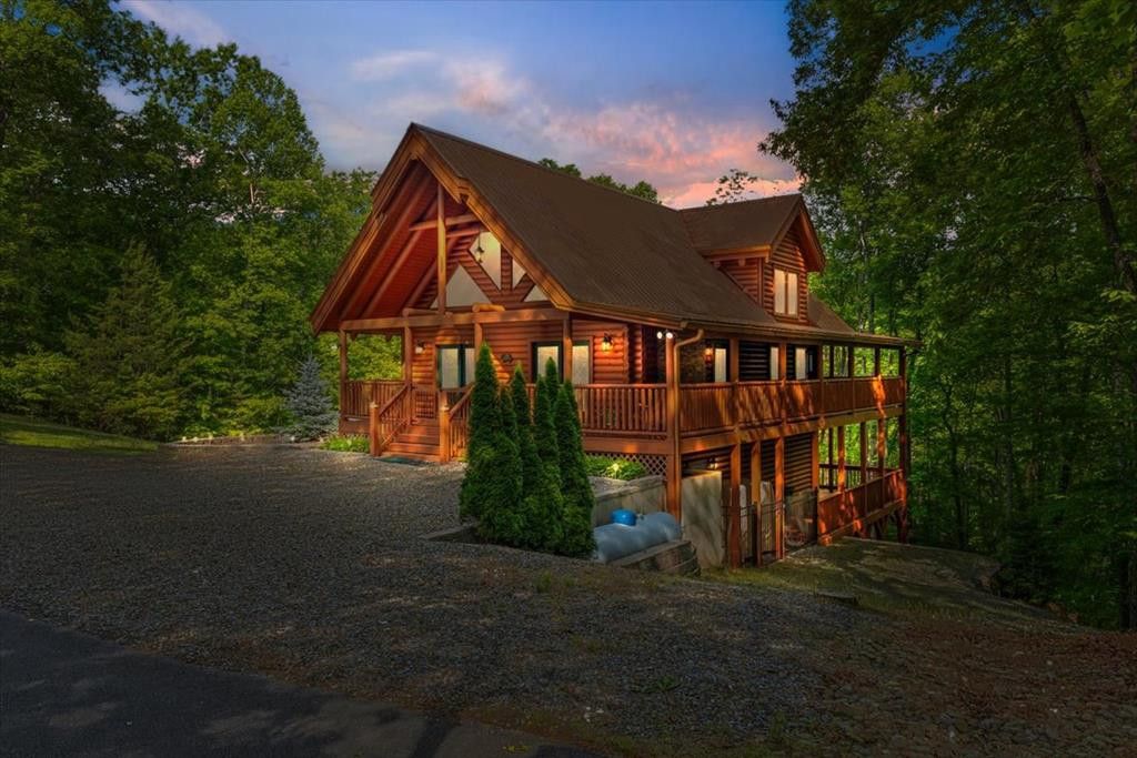 273 Ridgewood Drive, Murphy, NC 28906