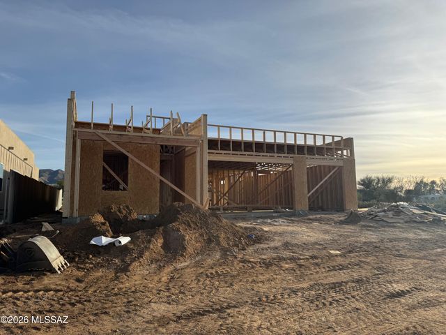 233 S Richmond Drive, Vail, AZ 85641