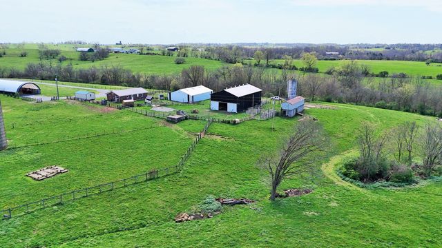 2300 Oregon Road, Salvisa, KY 40372
