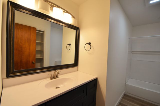 2300 Oregon Road, Salvisa, KY 40372