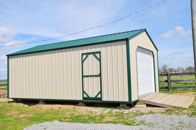 2300 Oregon Road, Salvisa, KY 40372